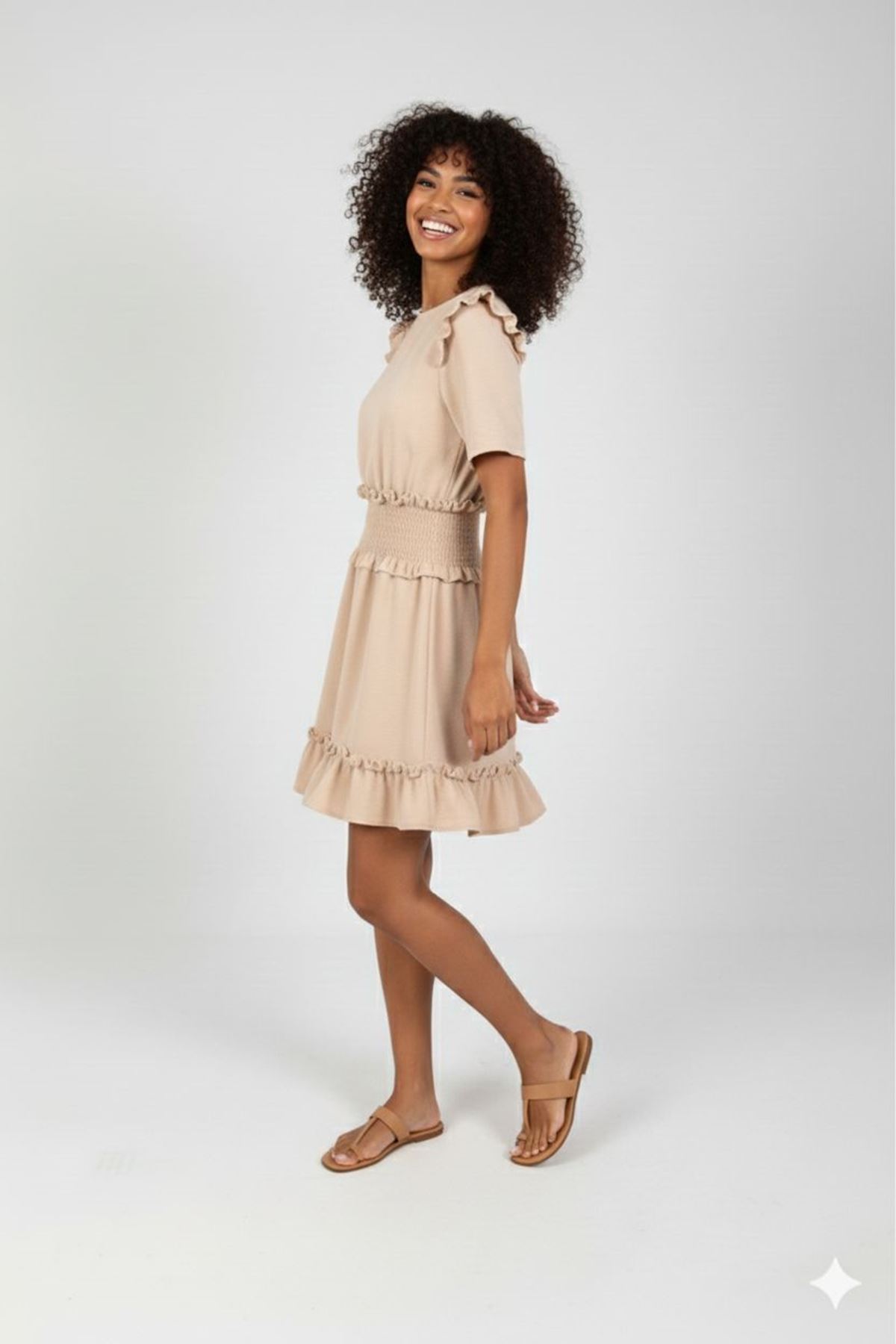 Kadın Yazlık Aerobin Kumaş Beli Gipeli Kısa Kollu Bej Mini Elbise 12A-5060