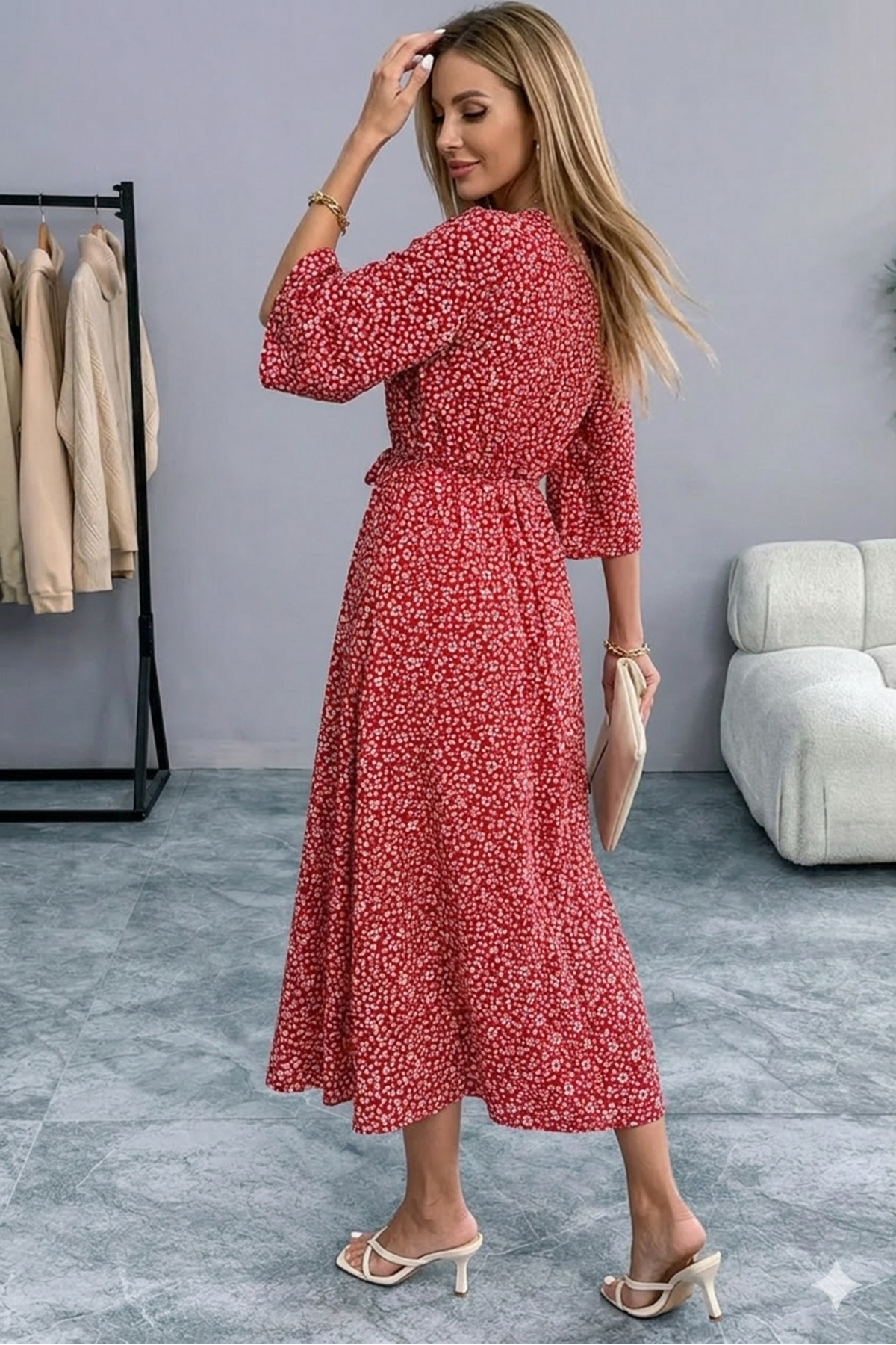 Kadın Kırmızı Desenli Yazlık V Yaka Kısa Kol Beli Lastikli Diz Altı Elbise 10C-2374