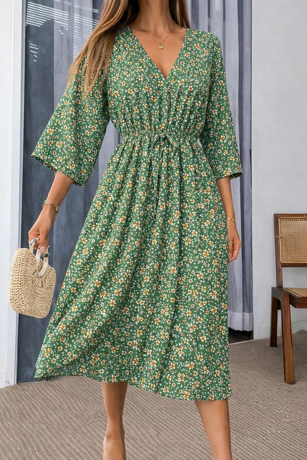 Kadın Yeşil Desenli Yazlık V Yaka Kısa Kol Beli Lastikli Diz Altı Elbise 10C-2375