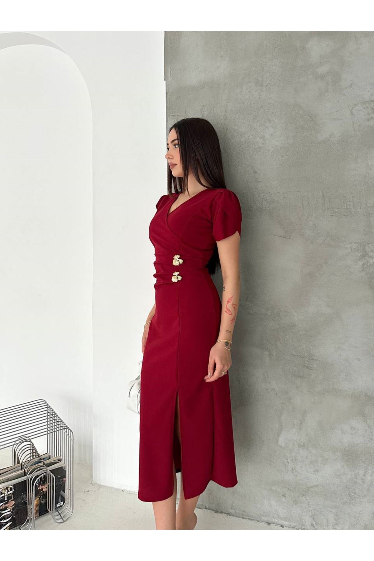 Kadın Bordo Krep Kumaş Kısa Kol Kruvaze Yaka Midi Boy Elbise 10E-2402