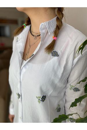 Kadın Beyaz Nakış işlemeli Pamuk Gömlek 4C-5024