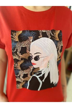 Kadın Kırmızı Taş İşlemeli Pamuklu T-Shirt 4C-5035