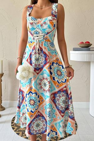 Kadın Yazlık Renkli Kalp Yaka Bağcık Detaylı Desenli Midi Boy Elbise 10E-2344