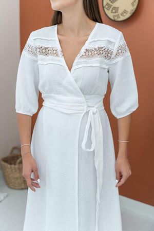 Kadın Yazlık Ekru Dantel Detaylı Kruvaze Yaka Midi Boy Keten Elbise 10E-6988