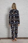Kadın Siyah Desenli Kışlık Polar Pijama Takım 10K-3014-8